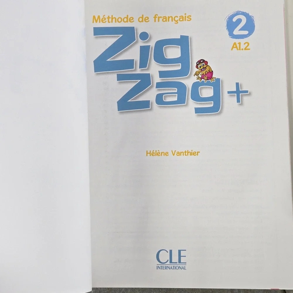 Zig Zag plus Methode de Francais 2 A1.2 French Language Learning Book with CD